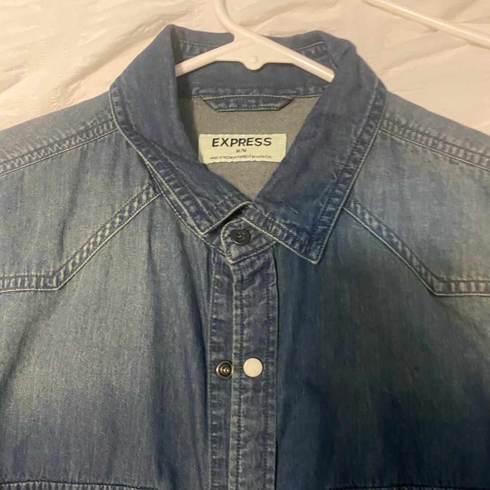 Button up men shirt